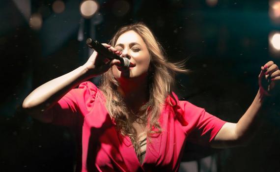 "אושר בא והולך"| קרן פלס ומוש בן ארי בסינגל חדש