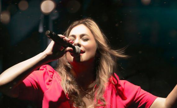 קרן פלס: "התלבשתי צנוע מתוך בחירה ולא כפייה"