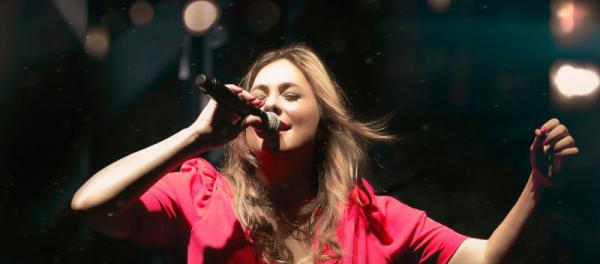 קרן פלס: "התלבשתי צנוע מתוך בחירה ולא כפייה"