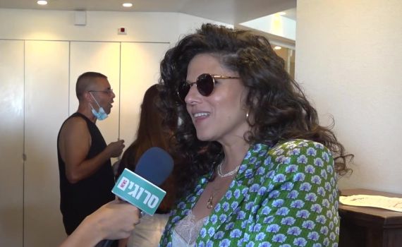 נועה קולר לסרוגים: "קופה ראשית זאת התרופה שלי"