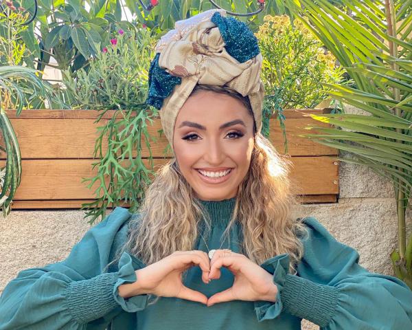 נס פתק בחנוכייה: קארין קליינברג בבשורה משמחת