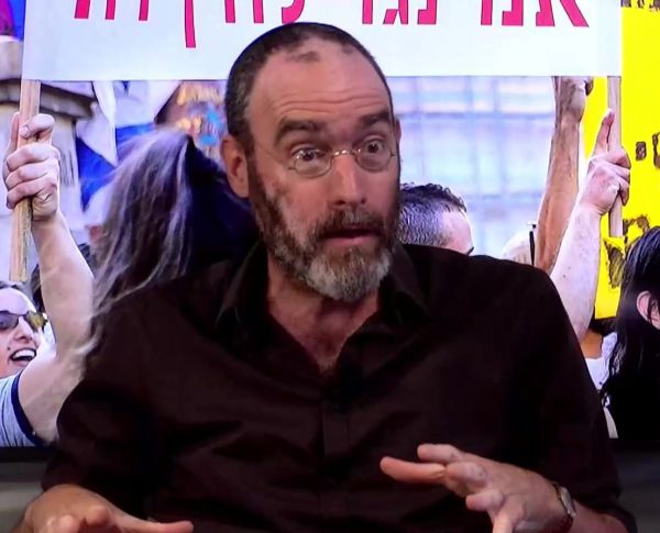 פרסיקו באולפן: יש לנו חוב למסורת אך עברו 2000 שנה