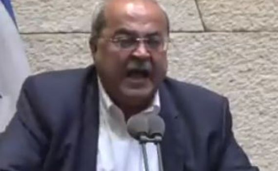 צפו: אחמד טיבי מתפוצץ במליאת הכנסת