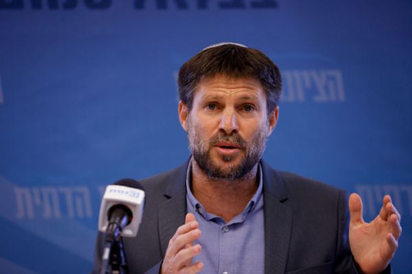 הישג לסמוטריץ': "חרפה שהחוק עלה לסדר היום"