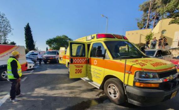 ארוע רב נפגעים בבריכה בכפר ורדים