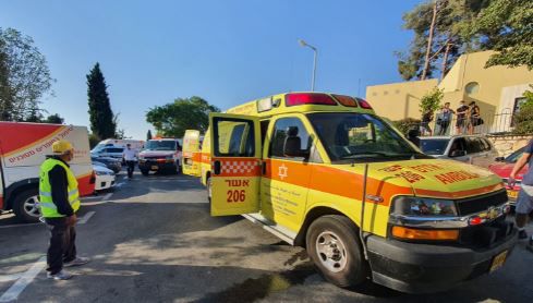 ארוע רב נפגעים בבריכה בכפר ורדים