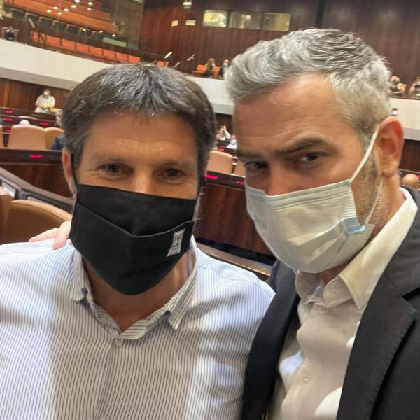 "לא נפסיק להתווכח אך לא נשכח כי כולנו עם אחד"