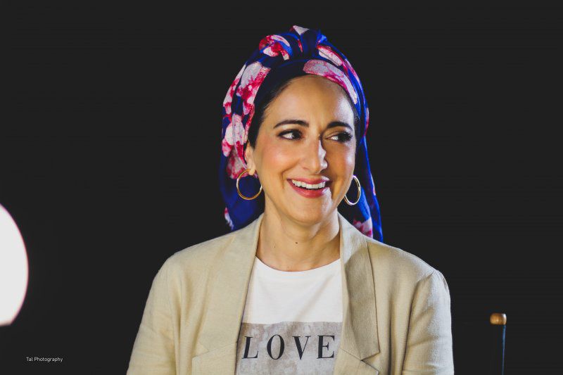 "משקף את מסע החיים"| הסינגל של שרה שפילמן