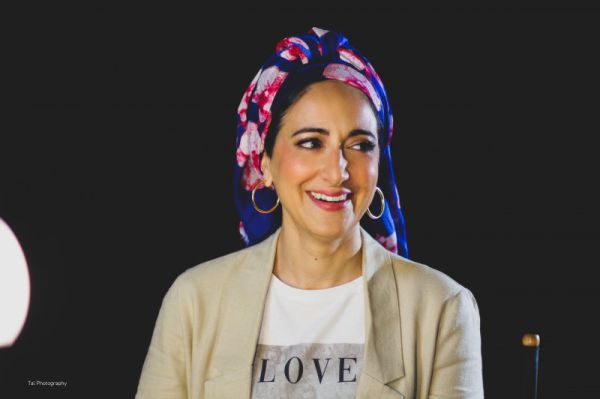 "משקף את מסע החיים"| הסינגל של שרה שפילמן