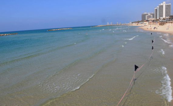 אירוע שני ביממה: גבר טבע למוות בחוף בוגרשוב בת"א