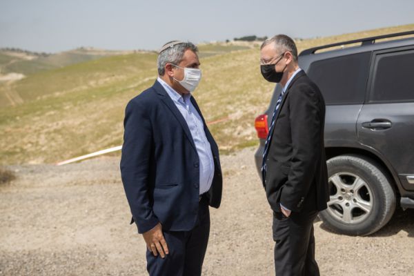 לאחר הפיצוץ, פגישת פשרה בין הקואליציה לאופוזיציה