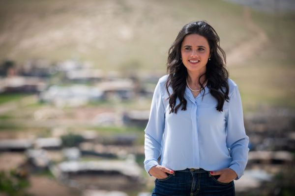 שקד לסרוגים: "בקרוב נקים ישובים חדשים בנגב"