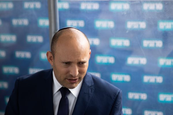 מה הבטיחו בנט, סער, שקד על פינוי חאן אל אחמר? צפו