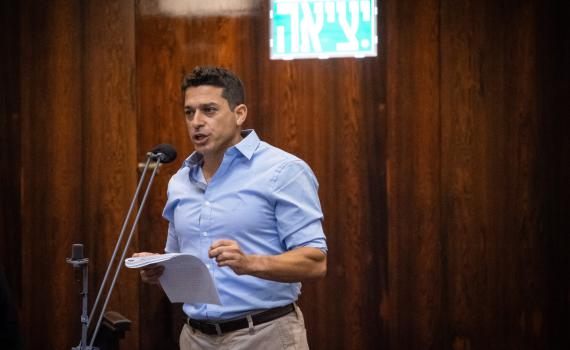 סימן לבאות? המחווה של עמיחי שיקלי לבנימין נתניהו