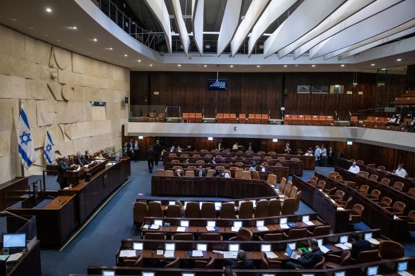 הריחוק החברתי חוזר למליאת הכנסת