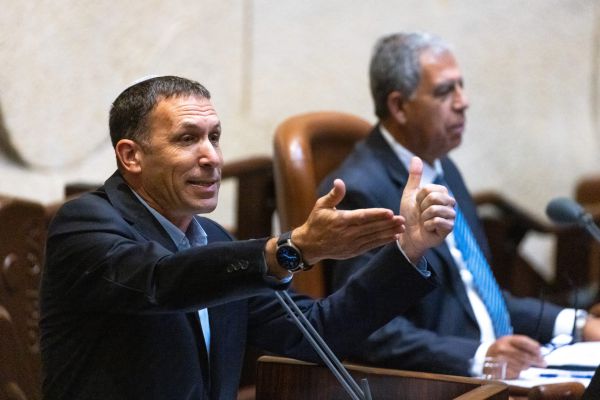 השר כהנא לח"כים החרדים: "ממה אתם מפחדים?"