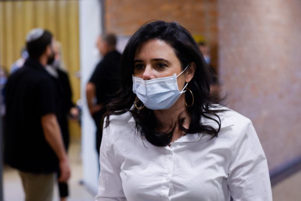 שקד: "אנחנו חושבים שיגיעו אלפי עולים מאוקראינה"