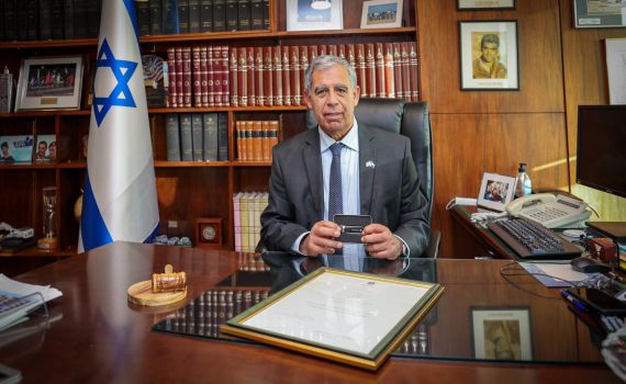 ההפתעה הדיגיטלית המרגשת של הכנסת לנשיא