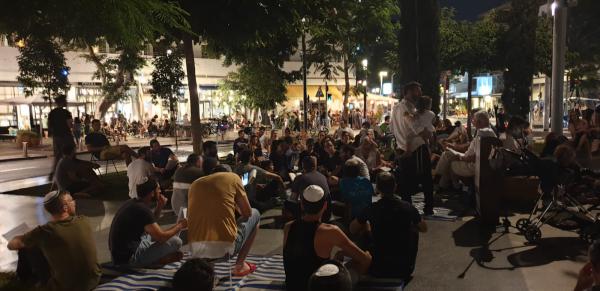 רַחֵם בְּחַסְדֶּךָ עַל עַמְּךָ צוּרֵנוּ: ט' באב התשפ"א