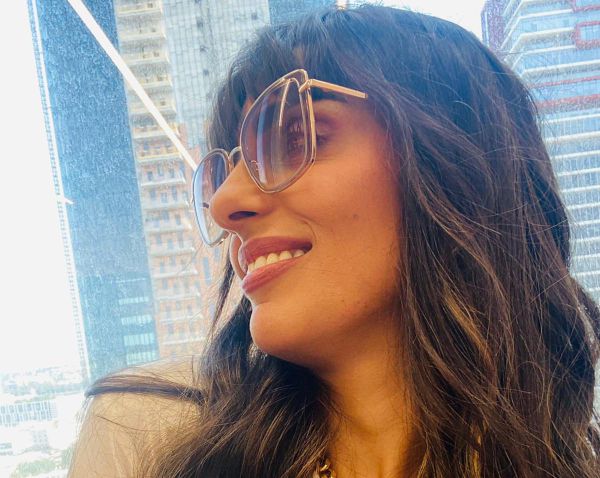 נרקיס מגיבה לשמועות: "אני אוהבת את הכיסוי ראש שלי"