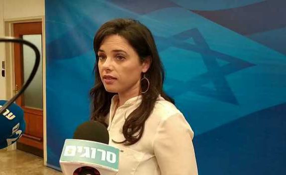 שקד: ״חוק האזרחות יעלה מחר כלשונו"