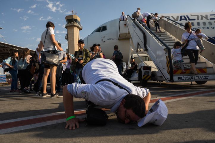 צפו: קצר על הפרשה | למה יהודים לא עולים לארץ?