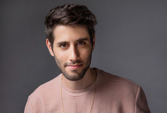 ערב יום הכיפורים; בנו של מאיר בנאי בביצוע מיוחד לשער הרחמים