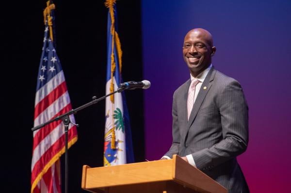 נשיא האיטי מואיז נרצח בביתו על ידי מתנקשים