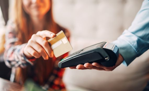 תקלות במכשירי האשראי בחנויות: נבדק חשד למתקפת סייבר