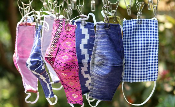 חזרה למסכות: איך להכין מסכת בד יפה בבית בקלות?