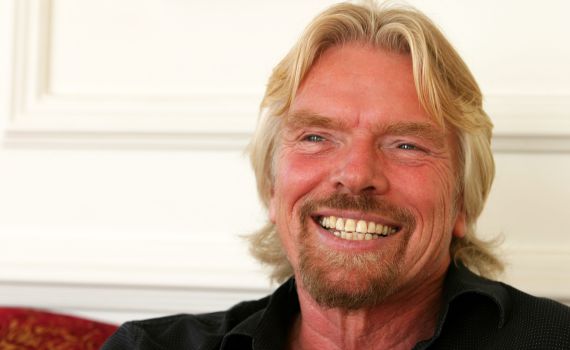 התייר הראשון בחלל: ברנסון המריא בחללית פרטית