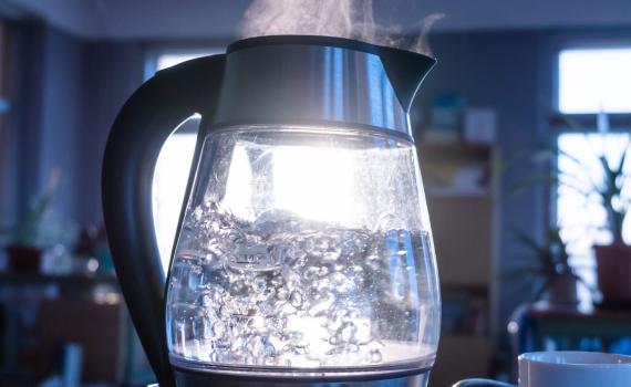 ריקול לקומקום השבת: "לא עומד בתקן הישראלי"