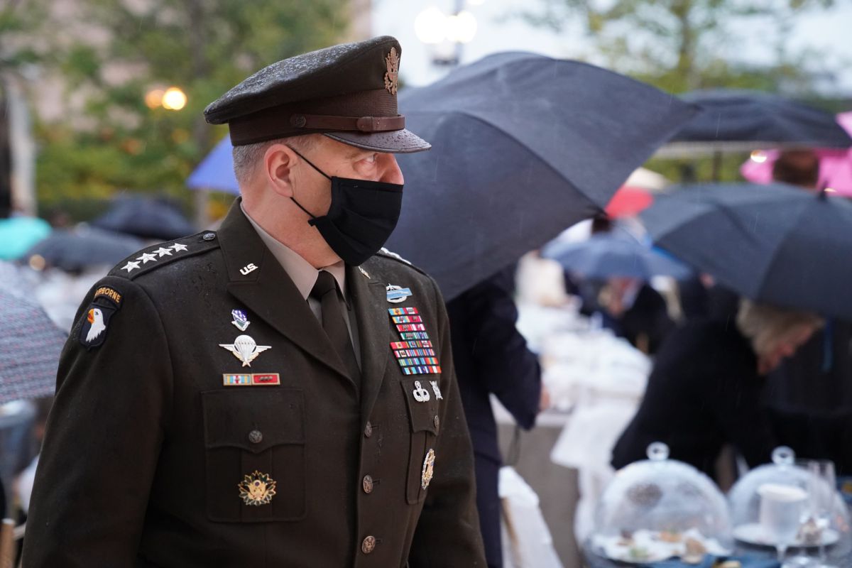 קצינים בכירים התכוננו לניסיון הפיכה של טראמפ