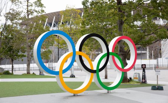 במהלך טקס הפתיחה: דקה דומיה לזכר ספורטאי מינכן