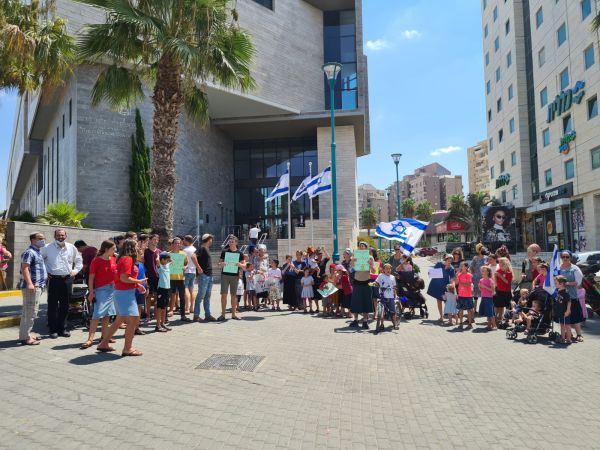 תושבי לוד מפגינים: "אל תשחררו את המחבל"