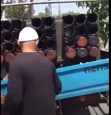 תיעוד מלבנון: תושבים עצרו את הרכב של חיזבאללה