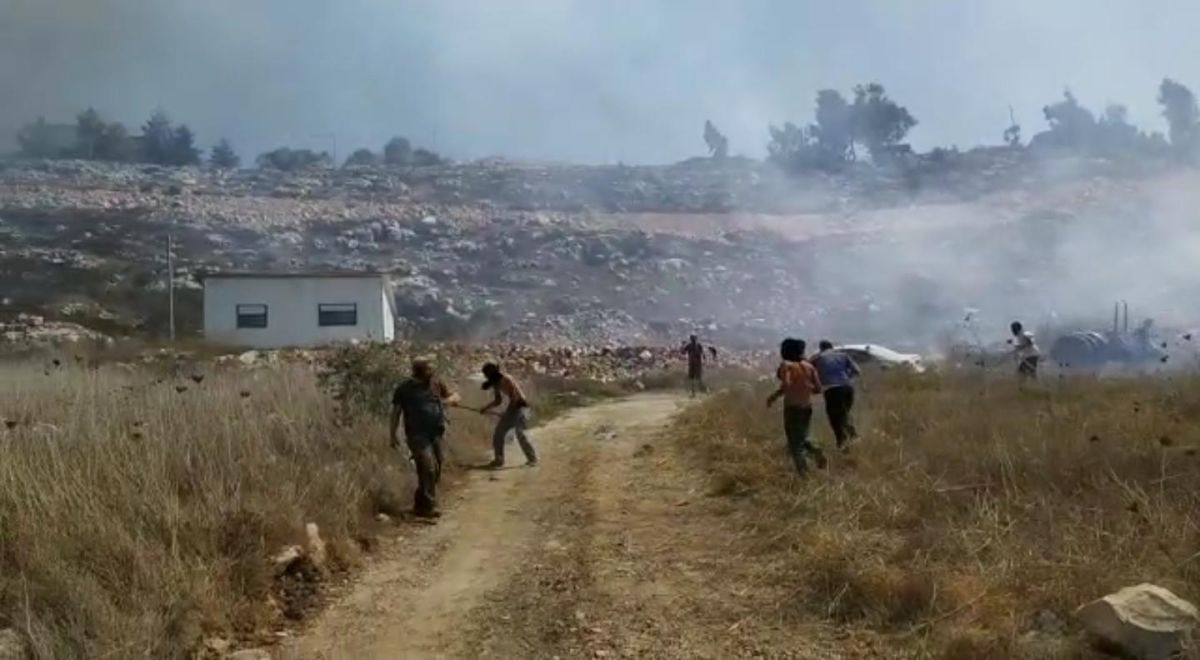 מחבלים חדרו לישוב יצהר ויידו בקבוקי תבערה