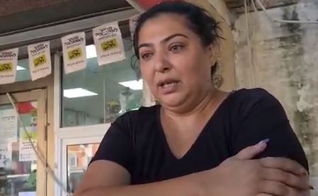 שכנתה של הנרצחת: "הבן שלה אמר לי 'רצחתי אותה'"