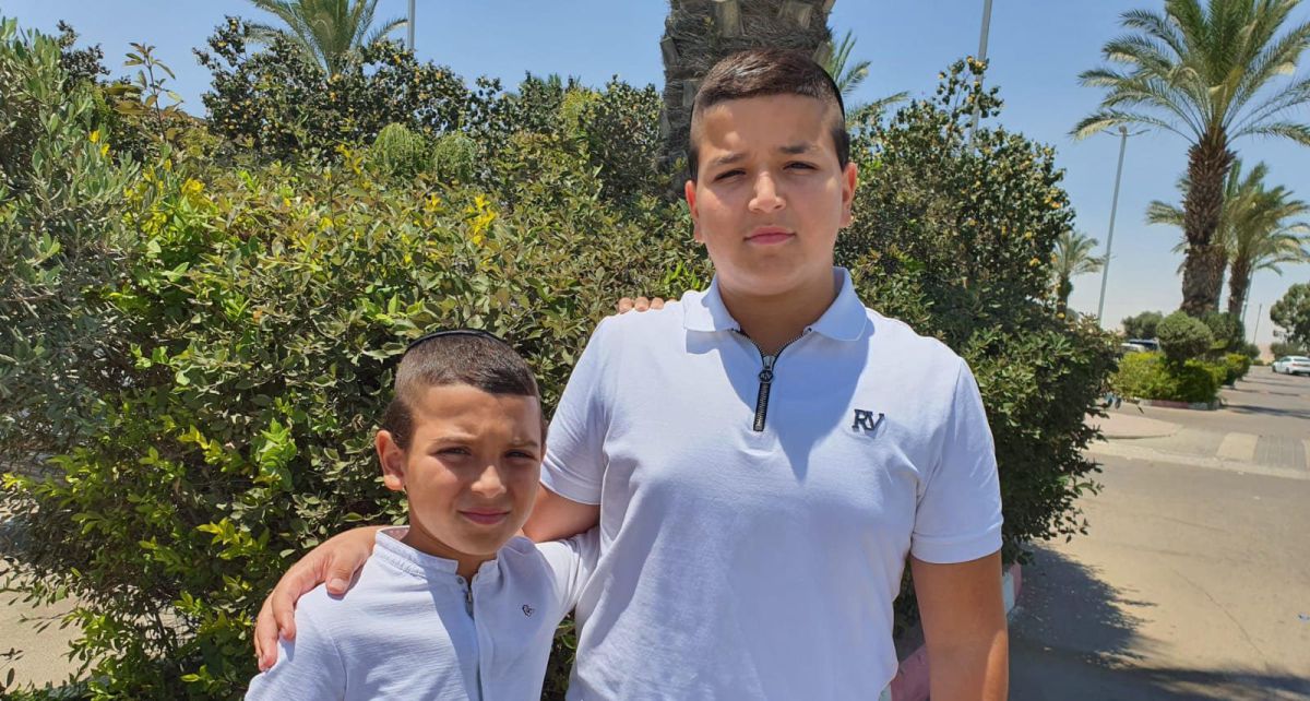 האחים צרפתי מבית ספר למוזיקה: "אין כמו אמא"