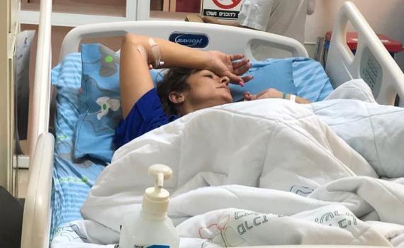 "ראיתי את הסוף": קרן פלס אושפזה במצב נוירולוגי מורכב