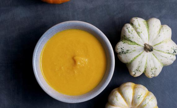 איזה חום! תקררו את עצמכם עם מרק כתום קר | מתכון