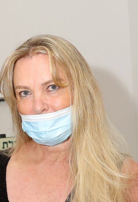 ציפי רפאלי בהשקה ראשונה אחרי השחרור מהכלא