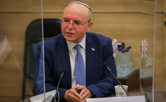 בן שבת: בלימת איראן צריכה להישאר בעדיפות עליונה