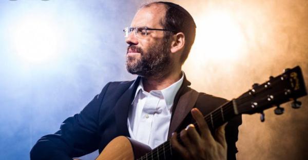 אהרן רזאל בשיתוף פעולה עם עובדיה חממה