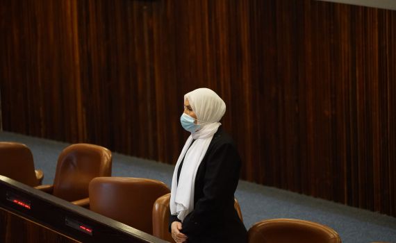 המחליפה של אלחרומי הושבעה לכנסת