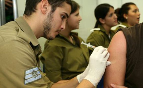 גיוס אוגוסט: ההורים לא יוכלו להיכנס ללשכות הגיוס