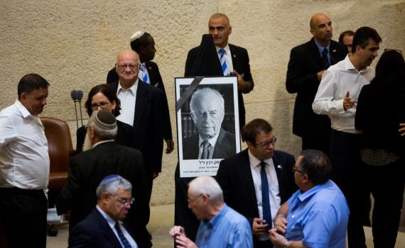 לא רק אלחרומי: הח"כים שמתו במהלך כהונתם