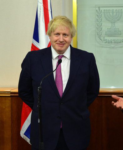 חבר פרלמנט ראשון נכנס למרוץ להחלפת ג'ונסון