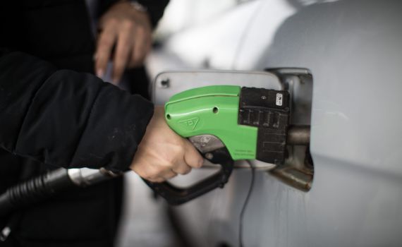 אחרי 9 חודשים של עליות: ירידה במחירי הדלק