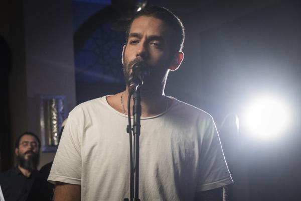 מזל טוב: רביד פלוטניק בבשורה מרגשת